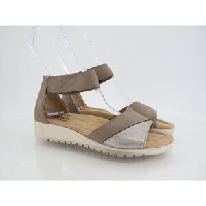 Earth Spirit Women's Sandal Size 7 Low Wedge Ankle Strap Brown Silver Comfort